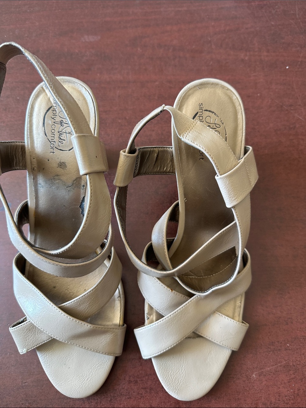 ##650, Size 11, Life Stride Women's Taupe Strappy Slingback Heels